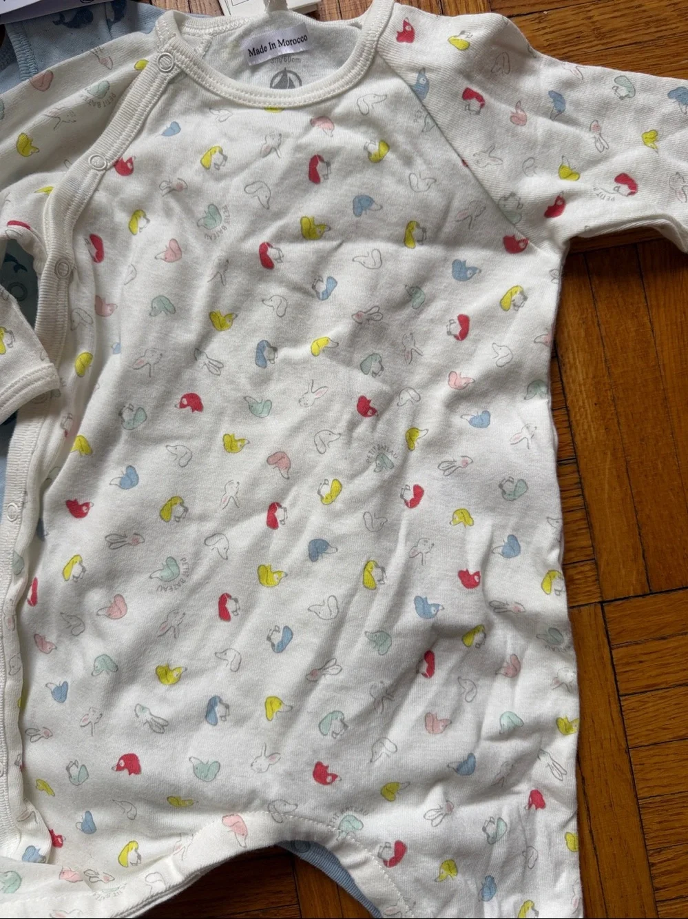 petit bateau baby boy bundle! 5 items. sizes 3-16 months
All brand new - Picture 4 of 6